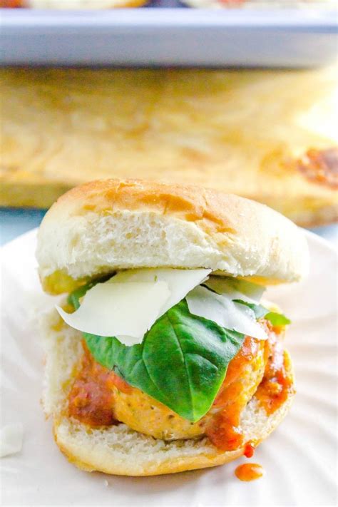 How many sugar are in chicken meatball parmesan slider - calories, carbs, nutrition