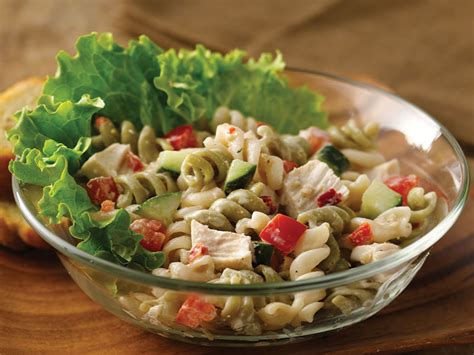 How many sugar are in chicken parmesan basil salad cup - calories, carbs, nutrition