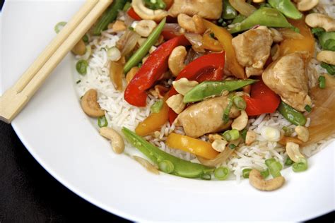 How many sugar are in chicken stir fry with basmati rice medium - calories, carbs, nutrition