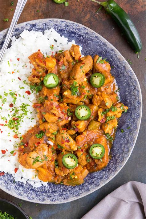 How many sugar are in chicken thigh vindaloo monsoon 1 cup - calories, carbs, nutrition