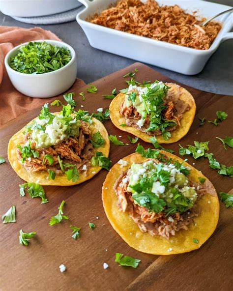 How many sugar are in chicken tinga tostadas - calories, carbs, nutrition