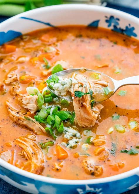 How many sugar are in chicken wing soup - small - calories, carbs, nutrition