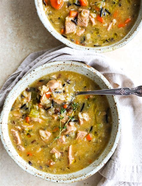 How many sugar are in chicken with wild rice soup - calories, carbs, nutrition