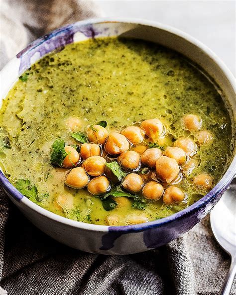 How many sugar are in chickpea soup with chilies and cilantro - calories, carbs, nutrition