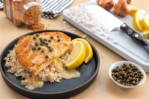 How many sugar are in chilean sea bass lemon crab crumbs (77646.0) - calories, carbs, nutrition