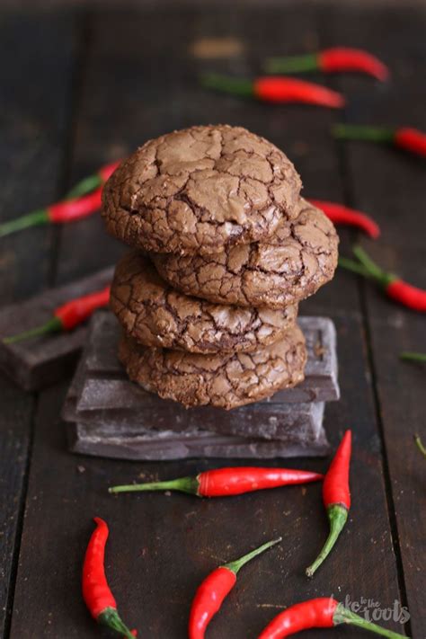 How many sugar are in chili chocolate chip cookies - calories, carbs, nutrition