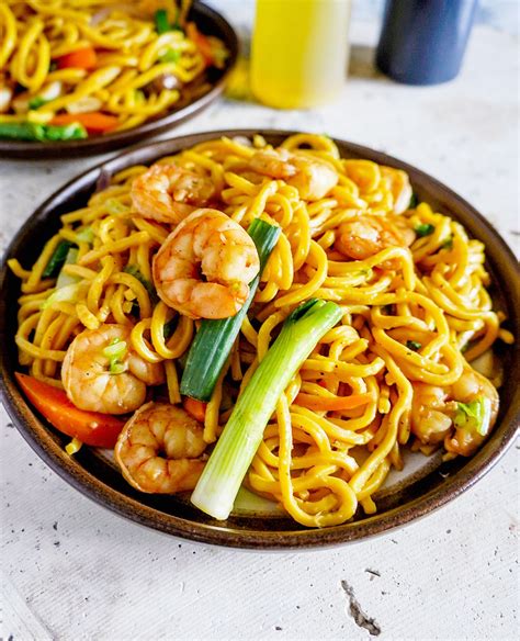 How many sugar are in chili lime shrimp lo mein - calories, carbs, nutrition