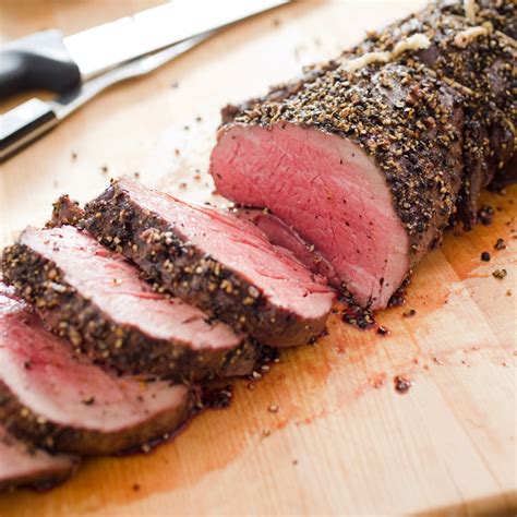 How many sugar are in chilled roasted tenderloin of beef - calories, carbs, nutrition