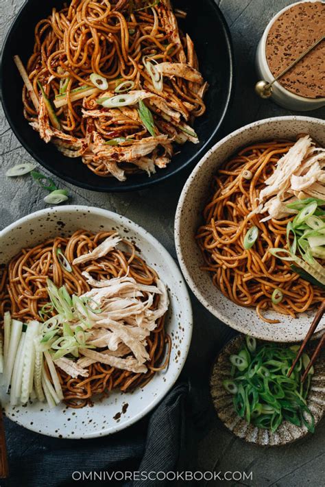 How many sugar are in chinese chicken noodle salad - calories, carbs, nutrition
