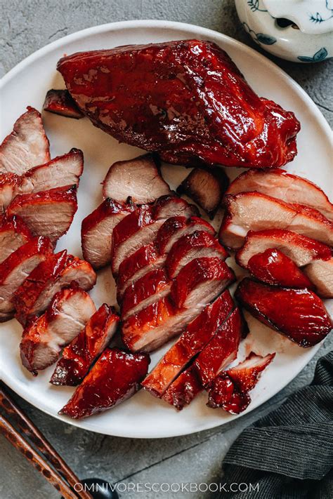 How many sugar are in chinese roast pork - calories, carbs, nutrition