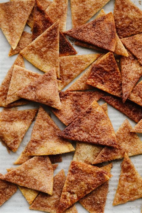 How many sugar are in chip - tortilla chips - calories, carbs, nutrition