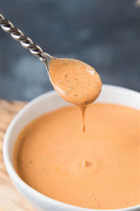 How many sugar are in chipotle red pepper sauce - calories, carbs, nutrition