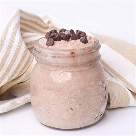 How many sugar are in chocolada overnight oats - calories, carbs, nutrition