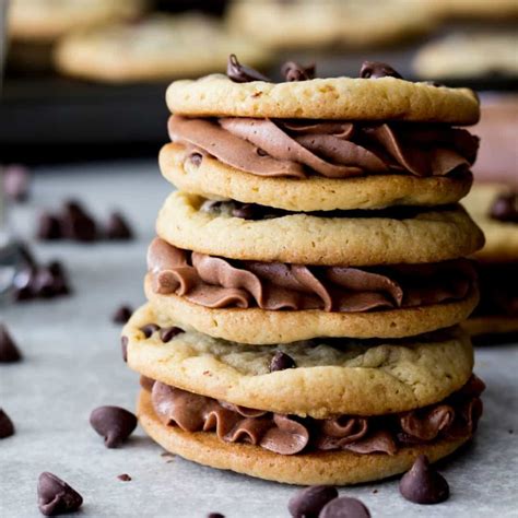 How many sugar are in chocolate chip cookie sandwich - calories, carbs, nutrition