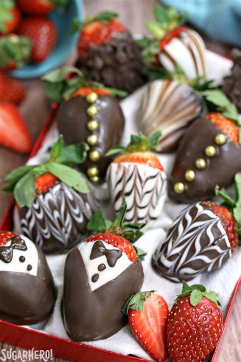 How many sugar are in chocolate covered strawberries - calories, carbs, nutrition