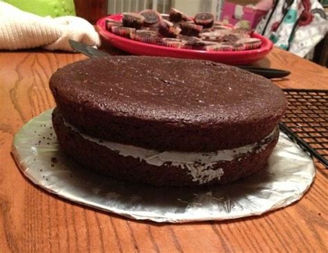 How many sugar are in chocolate garbanzo bean cake (38848.0) - calories, carbs, nutrition