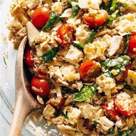 How many sugar are in chopped sesame chicken and quinoa salad - calories, carbs, nutrition