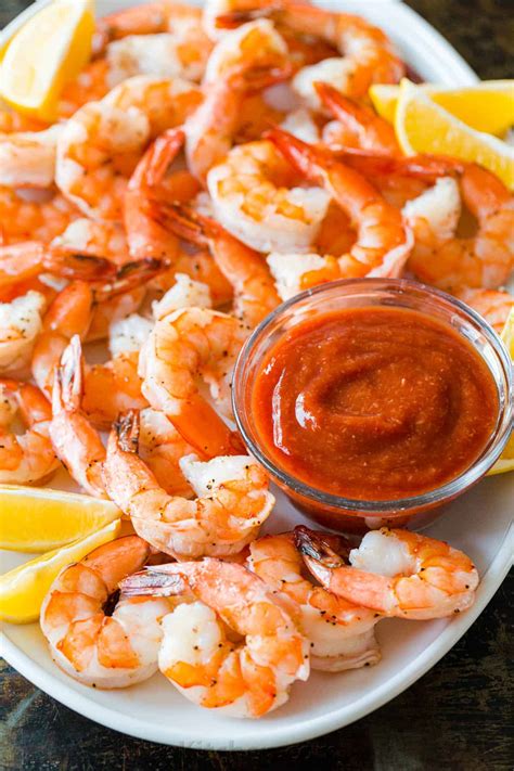 How many sugar are in cocktail shrimp- tail on - calories, carbs, nutrition