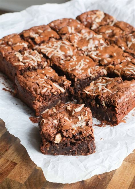 How many sugar are in coconut chocolate brownies - calories, carbs, nutrition