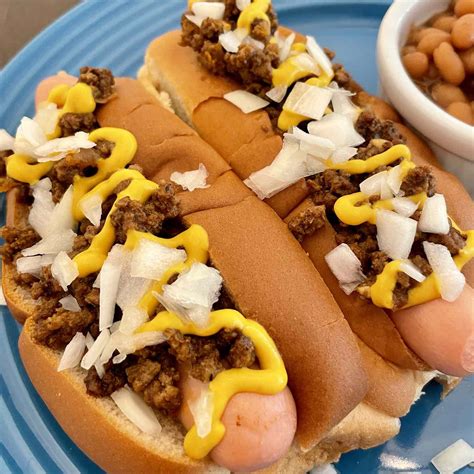 How many sugar are in coney island hot dog - calories, carbs, nutrition