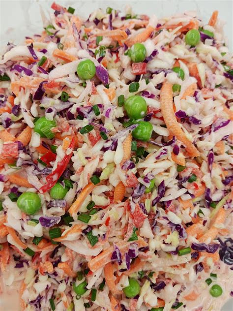 How many sugar are in confetti slaw - calories, carbs, nutrition