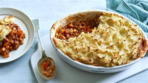 How many sugar are in cottage pie for 1 - calories, carbs, nutrition