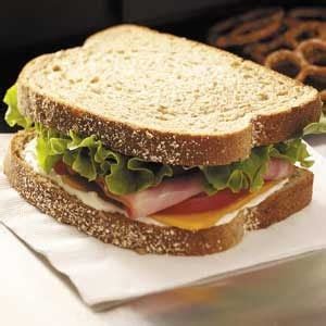 How many sugar are in country ham sandwich with spicy mustard - calories, carbs, nutrition