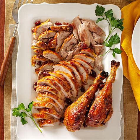 How many sugar are in cranberry glazed turkey roast - calories, carbs, nutrition
