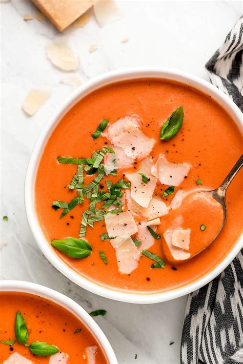 How many sugar are in cream of tomato soup, creamy - calories, carbs, nutrition