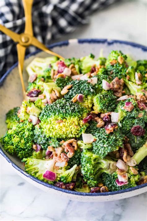 How many sugar are in creamy broccoli salad - calories, carbs, nutrition