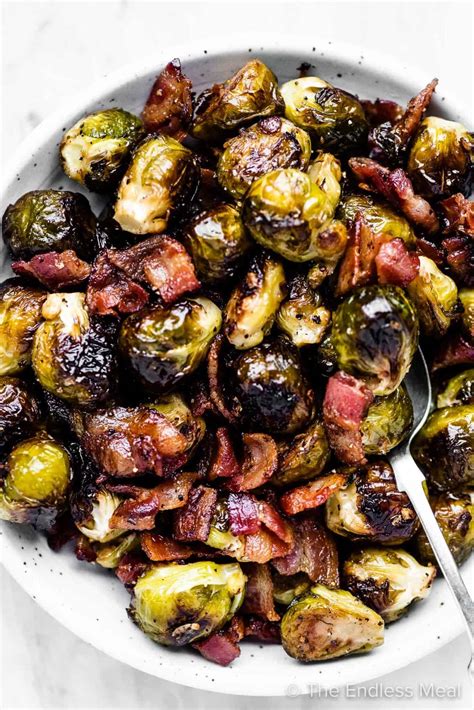 How many sugar are in crispy roasted brussels sprouts with bacon - calories, carbs, nutrition