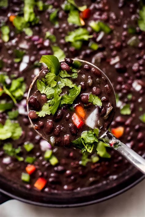 How many sugar are in cuban black bean soups - calories, carbs, nutrition