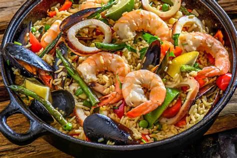How many sugar are in cuban seafood paella - calories, carbs, nutrition