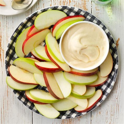 How many sugar are in cup, fresh apples with caramel dip - calories, carbs, nutrition