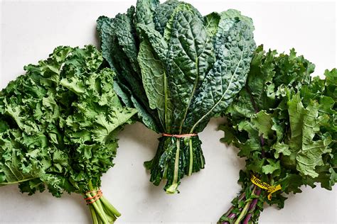 How many sugar are in curly kale - calories, carbs, nutrition