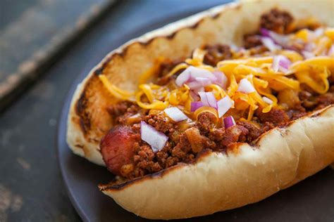 How many sugar are in dawn's chili dog - calories, carbs, nutrition