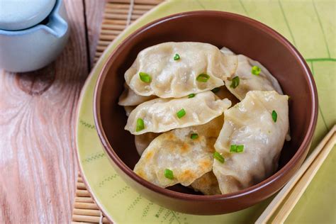 How many sugar are in dumplings - calories, carbs, nutrition