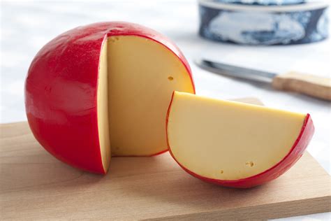 How many sugar are in edam cheese - calories, carbs, nutrition