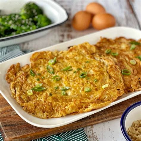 How many sugar are in egg foo young - calories, carbs, nutrition