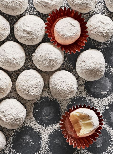 How many sugar are in eggnog truffle - calories, carbs, nutrition