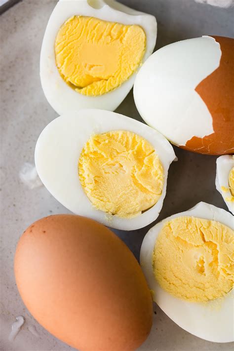 How many sugar are in eggs hard cooked shell eggs 1 ea - calories, carbs, nutrition