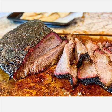 How many sugar are in extra brisket - calories, carbs, nutrition
