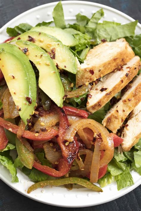 How many sugar are in fajita salad - calories, carbs, nutrition