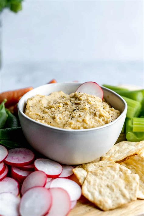 How many sugar are in fat free hummus - calories, carbs, nutrition