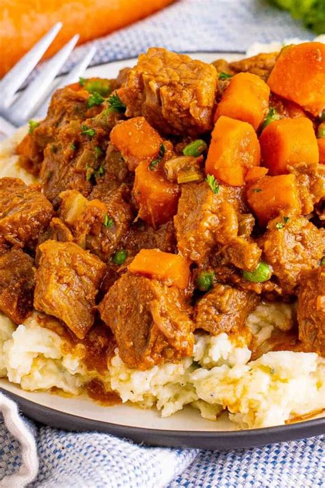 How many sugar are in fire side beef stew - calories, carbs, nutrition