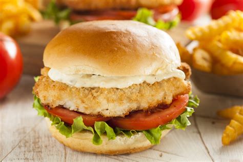 How many sugar are in fish burger - calories, carbs, nutrition