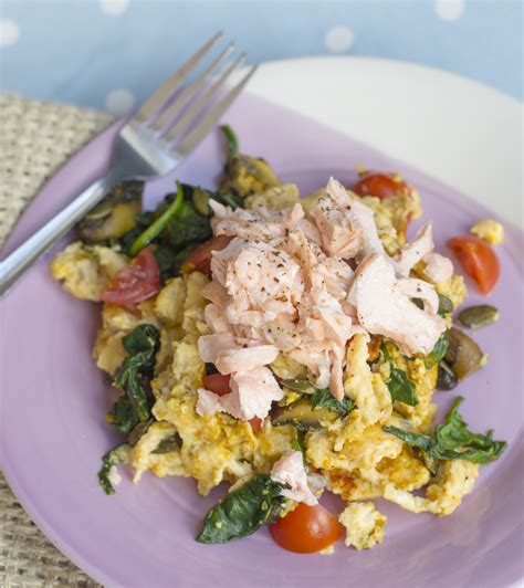 How many sugar are in flaked roast salmon, sliced egg, baby gem & dijon mayonnaise - calories, carbs, nutrition