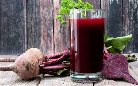 How many sugar are in fresh beet juice (67763.0) - calories, carbs, nutrition