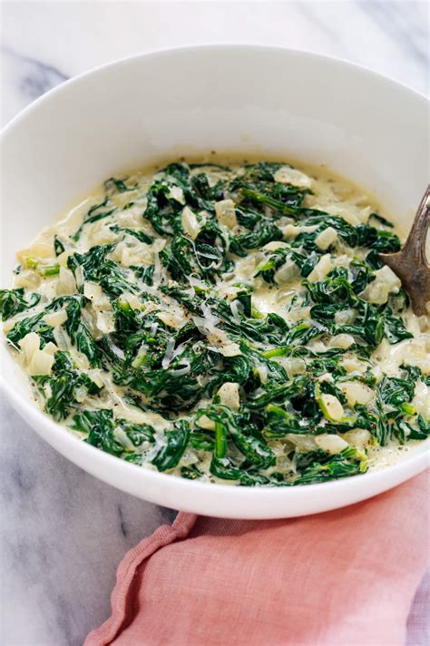 How many sugar are in fresh creamed spinach - calories, carbs, nutrition