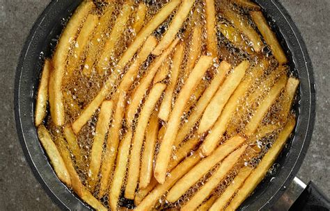 How many sugar are in fresh-cut french fries - calories, carbs, nutrition